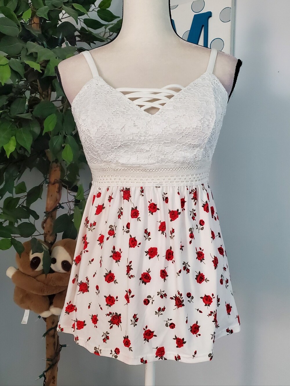 NO BOUNDARIES Y2K Padded Lace Bustier Rose Print Babydoll M